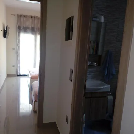 펜션 Ioannas 니키티