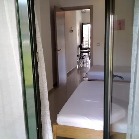 度假居 Ioannas 尼基季